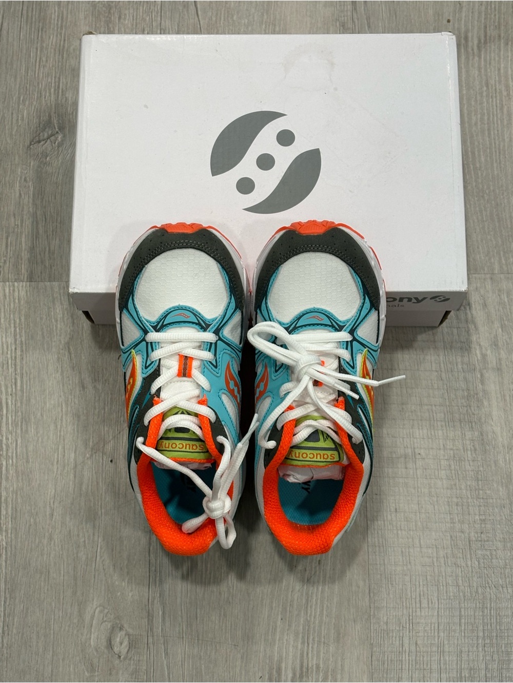 Saucony Kids' Blue & Orange Athletic Sneakers BNWT Size 5M AT-7/13